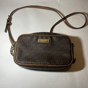Michael Kors Monogram Jet Set Crossbody Small Bag / Purse